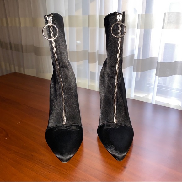 Fashion Nova Black Booties - Picture 3 of 7